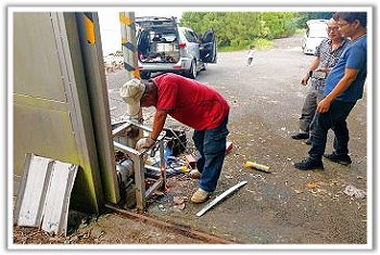 添發電捲門維修站